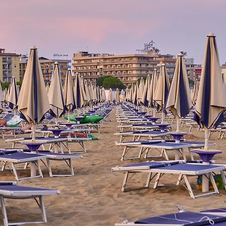 Intimate Seaside Perfect For Relaxing Bibione