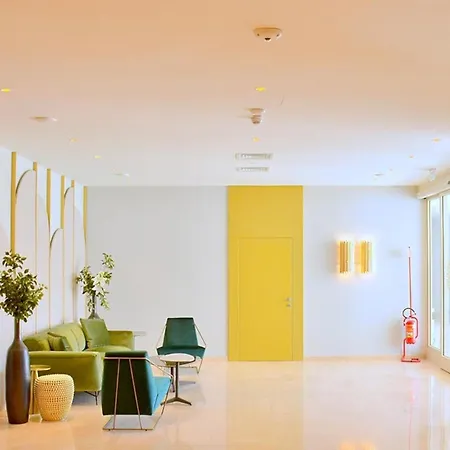 Intimate Seaside Perfect For Relaxing * 비비오네